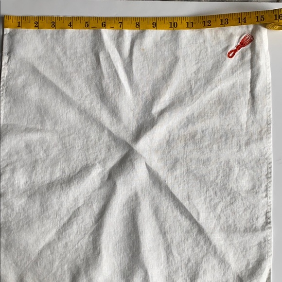 Set of 4 Linen Napkins & Napkin Rings - Picture 5 of 16